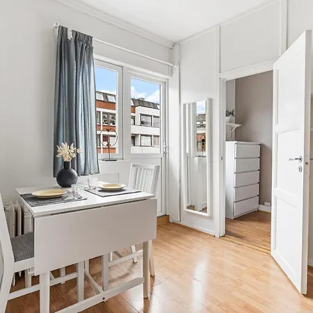 Small And Cheap - 6 Ppl - Super Central - Balcony Oslo Exterior photo