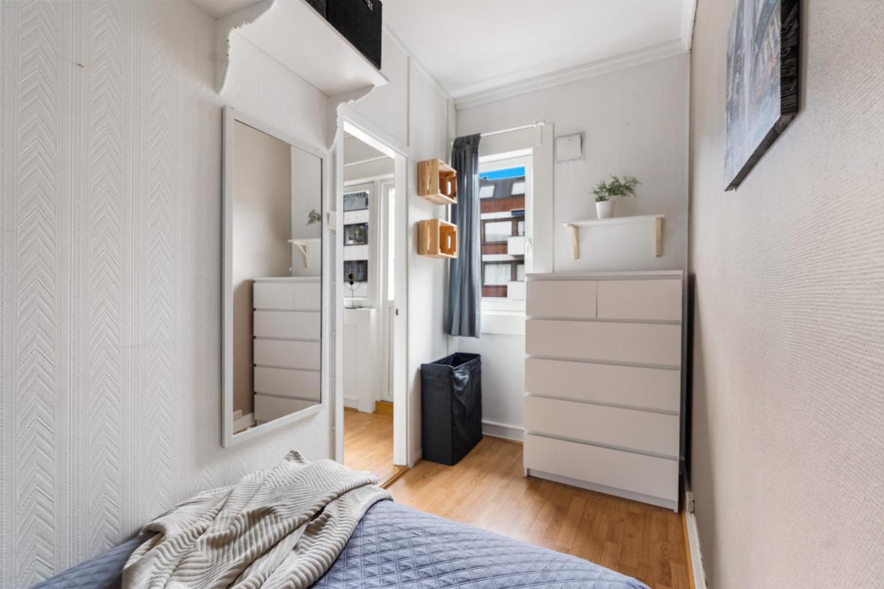 Small And Cheap - 6 Ppl - Super - Balcony *